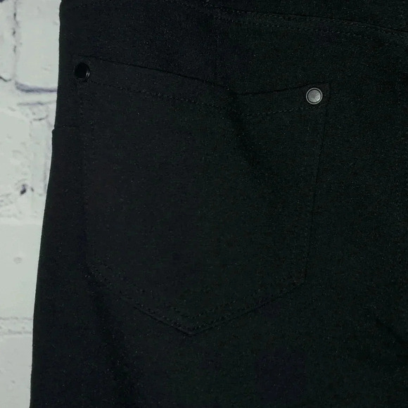 New Directions Black Jeggings Women's Size 12 - Picture 7 of 10